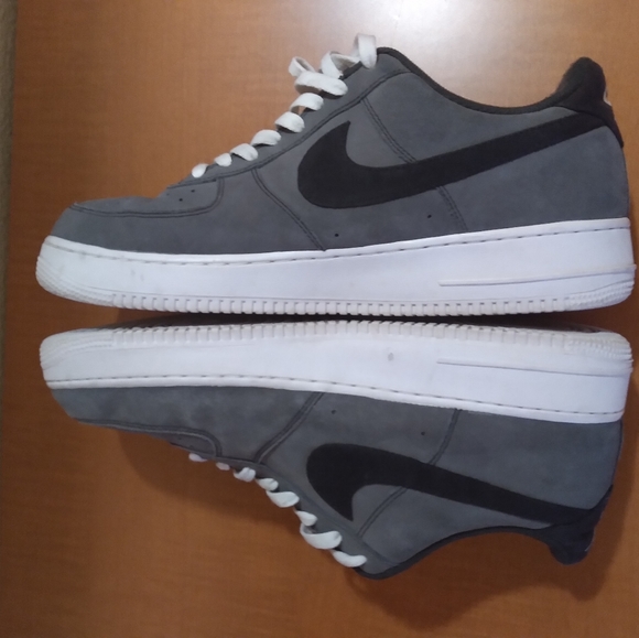 COPY - MEN'S USED NIKE AIR FORCE 1 SUEDE SHOES - Picture 7 of 12